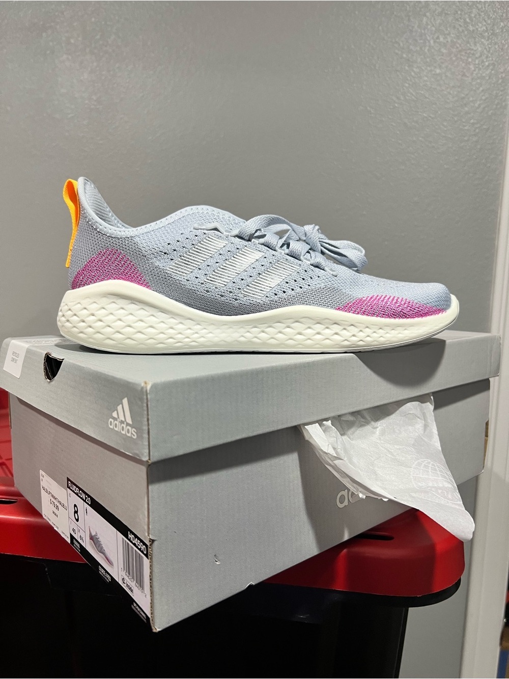 NIB women’s ADIDAS running shoes 8 fluid flow 2.0